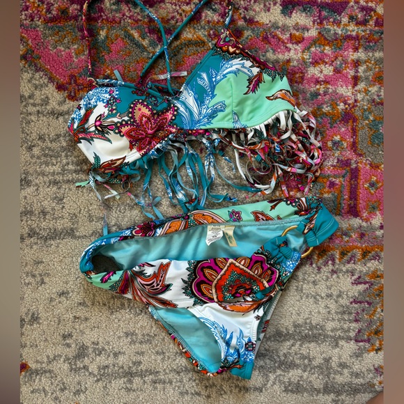 Hobie Other - Hobie NWOT Fringe Boho Bikini Size M